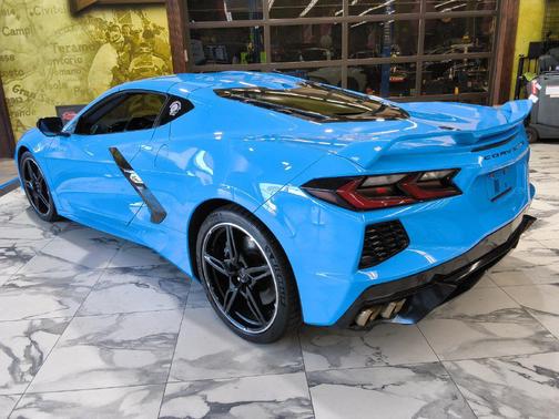 Rapid Blue 2024 Chevrolet Corvette Stingray w/3LT