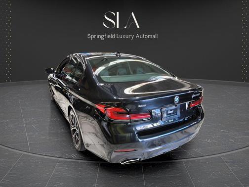 Black Sapphire Metallic 2021 BMW 540 xDrive
