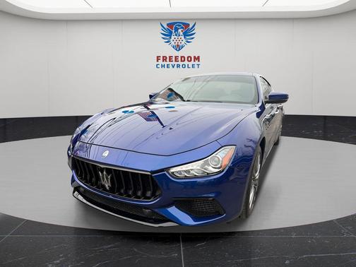 Blu Emozione Metallic 2022 Maserati Ghibli Modena Q4