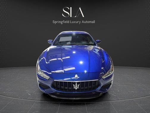2022 Maserati Ghibli Modena Q4