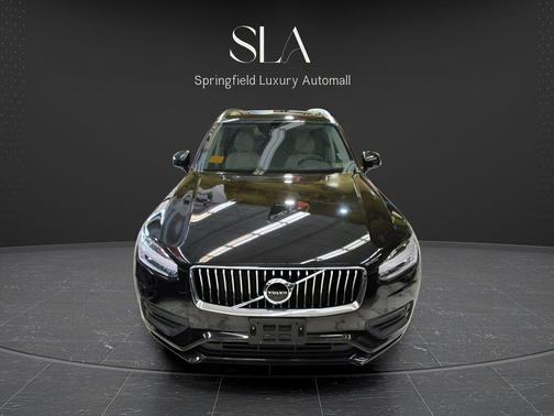 Onyx Black Metallic 2021 Volvo XC90 T6 Momentum