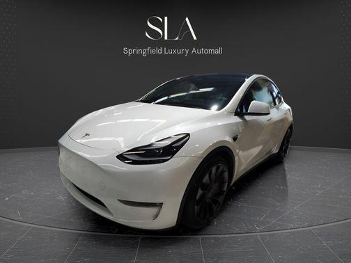 Pearl White Multi-Coat 2023 Tesla Model Y Performance Dual Motor All-Wheel Drive