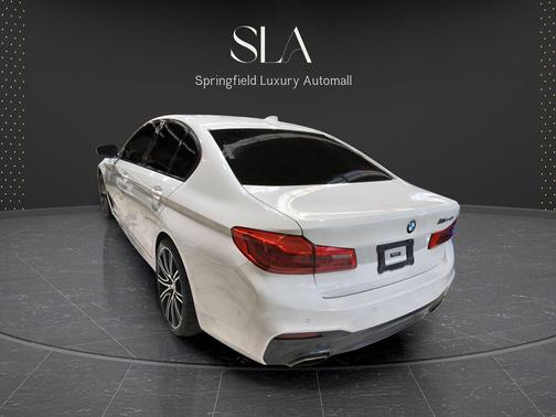 Alpine White 2019 BMW 540 540i