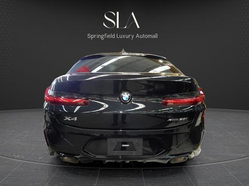 2023 BMW X4 xDrive30i