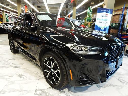 2023 BMW X4 xDrive30i