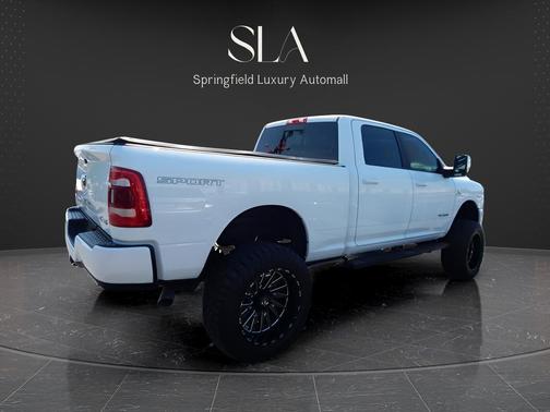 2024 RAM 3500 Laramie Crew Cab 4x4 8' Box