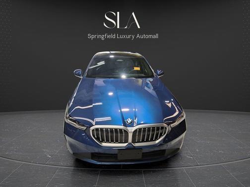 Phytonic Blue Metallic 2024 BMW 530 xDrive