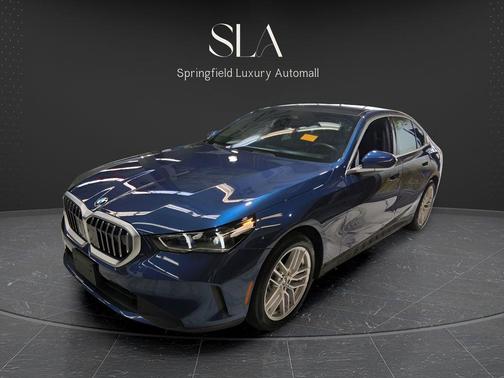Phytonic Blue Metallic 2024 BMW 530 xDrive