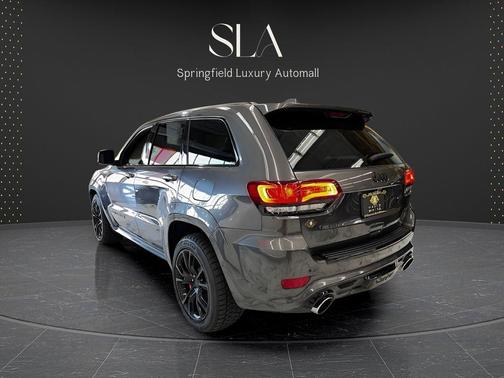 Granite Crystal Metallic Clearcoat 2021 Jeep Grand Cherokee SRT