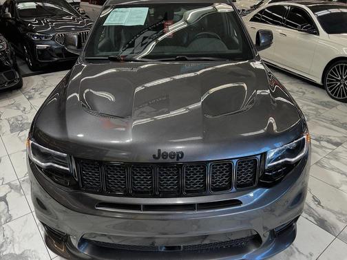 2021 Jeep Grand Cherokee SRT