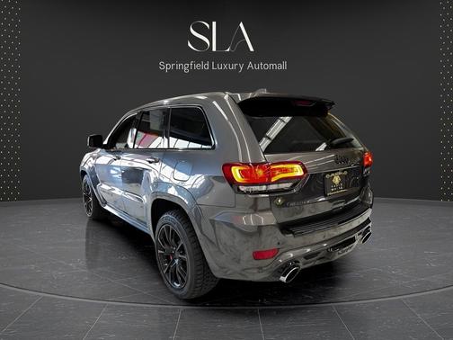 2021 Jeep Grand Cherokee SRT