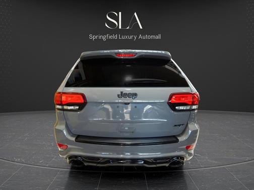 2020 Jeep Grand Cherokee SRT