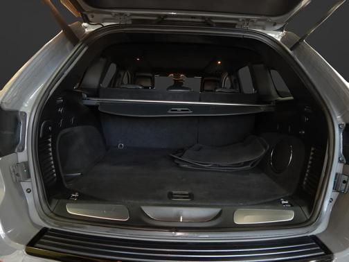 2020 Jeep Grand Cherokee SRT