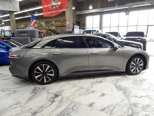 2024 Lucid Air Touring