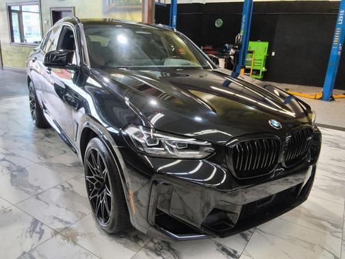 Black Sapphire Metallic 2023 BMW X4 M AWD