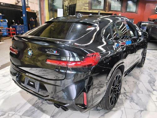 Black Sapphire Metallic 2023 BMW X4 M AWD