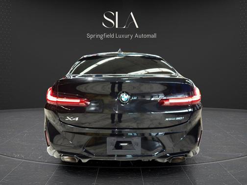 Black 2023 BMW X4 xDrive30i
