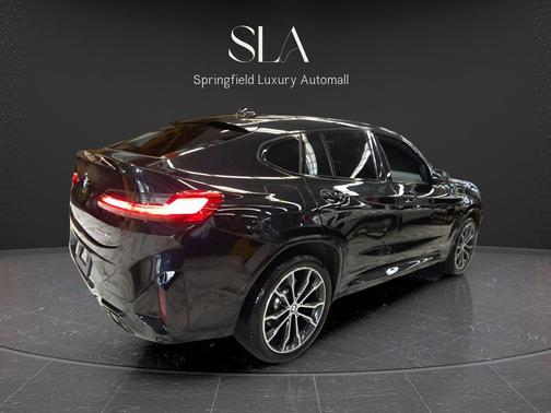 Black 2023 BMW X4 xDrive30i