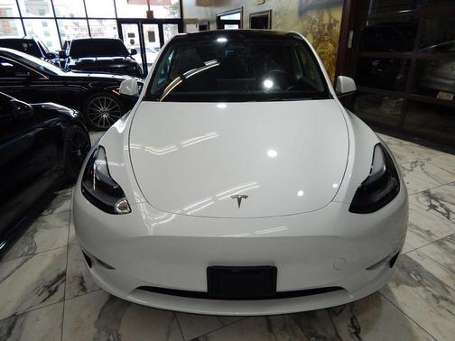 2023 Tesla Model Y Performance Dual Motor All-Wheel Drive