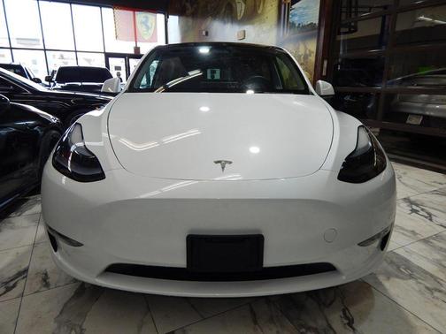 2023 Tesla Model Y Performance Dual Motor All-Wheel Drive