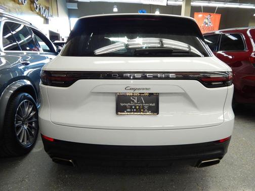 2023 Porsche Cayenne Cayenne