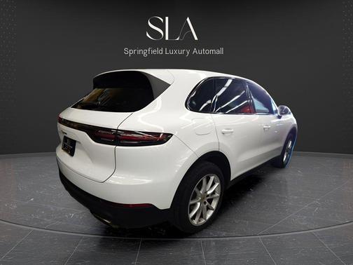 White 2023 Porsche Cayenne Cayenne