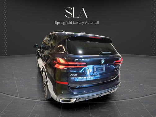 Black 2026 BMW X5 xDrive40i