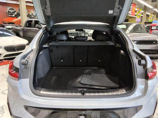 Gray 2023 BMW X4 xDrive30i