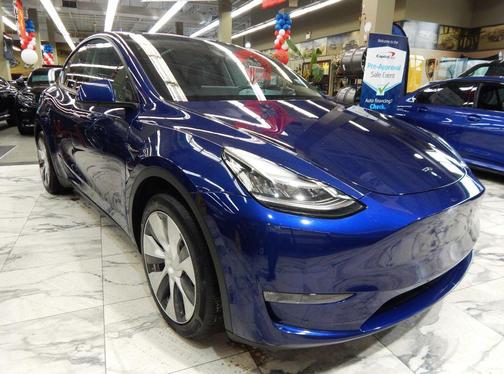 2021 Tesla Model Y Long Range Dual Motor All-Wheel Drive