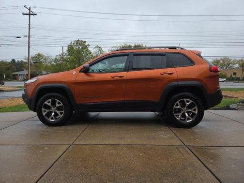 2016 Jeep Cherokee Trailhawk