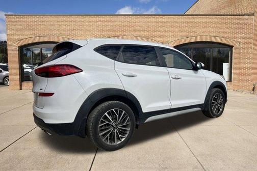 2021 Hyundai TUCSON SEL