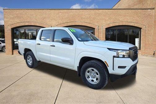 2022 Nissan Frontier S