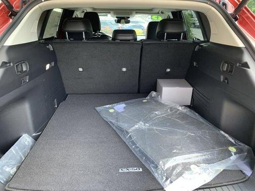 2025 Mazda CX-50 2.5 S Premium Package