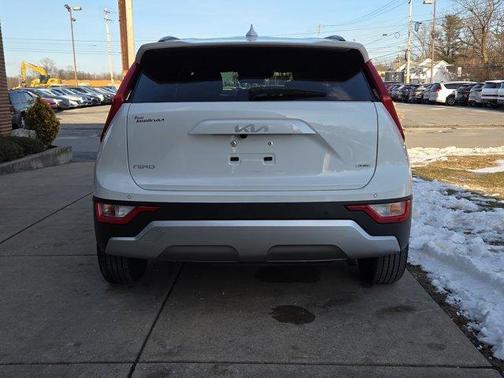 2024 Kia Niro Plug-In Hybrid EX