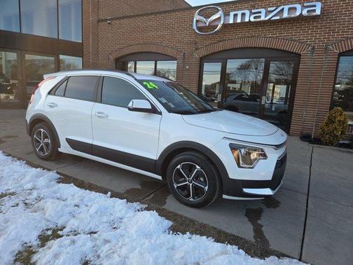 2024 Kia Niro Plug-In Hybrid EX