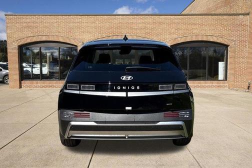 Black 2026 Hyundai IONIQ 5 SEL