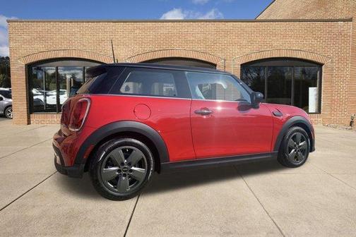 2024 MINI Hardtop Cooper