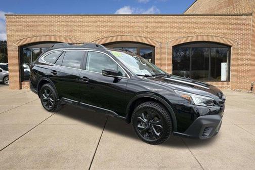 Crystal Black Silica 2020 Subaru Outback Onyx Edition XT
