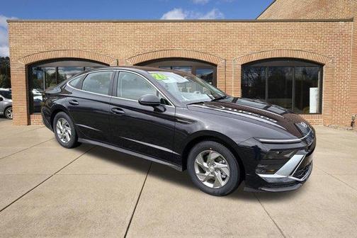 Carbon Blue 2026 Hyundai SONATA SE