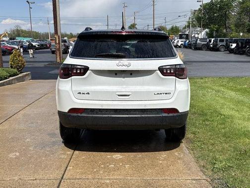 Bright White Clearcoat 2025 Jeep Compass Limited