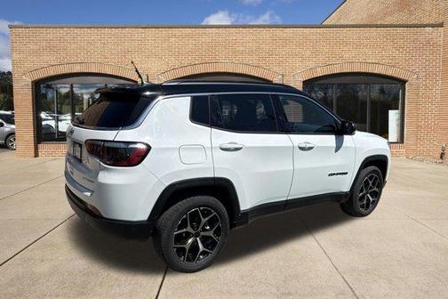 Bright White Clearcoat 2025 Jeep Compass Limited