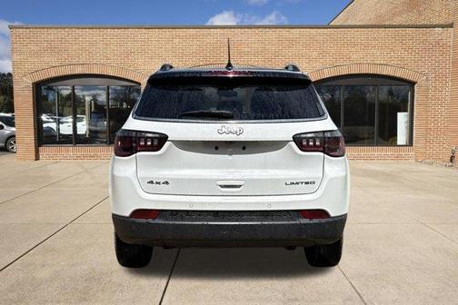 Bright White Clearcoat 2025 Jeep Compass Limited