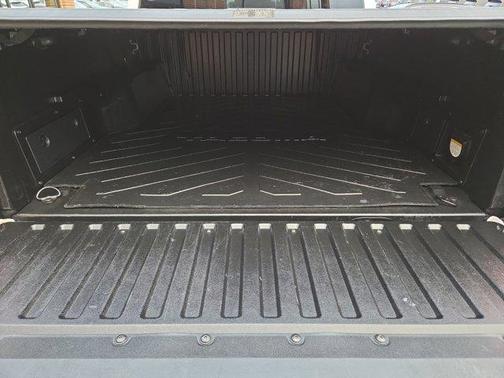 2017 Toyota Tacoma SR