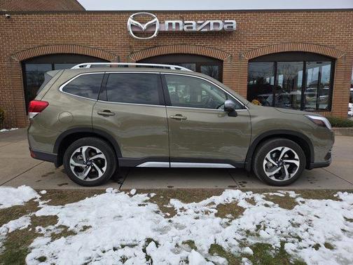 2023 Subaru Forester Touring