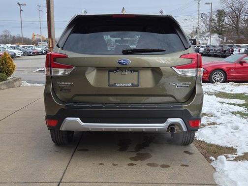 2023 Subaru Forester Touring