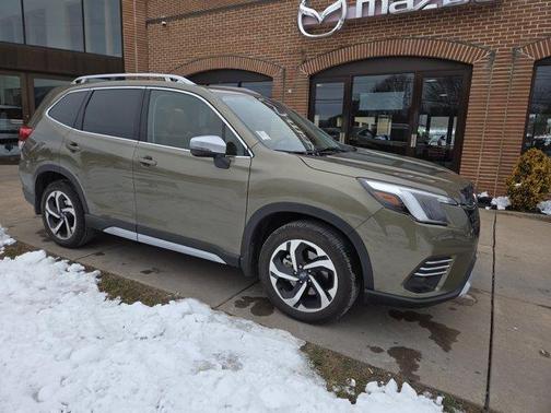 2023 Subaru Forester Touring