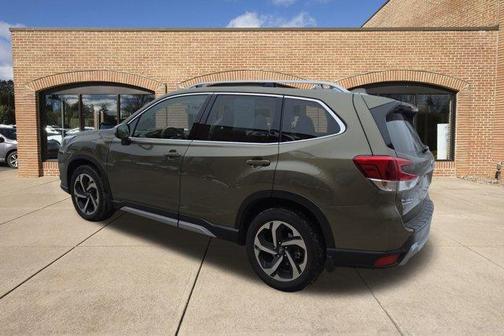 2023 Subaru Forester Touring