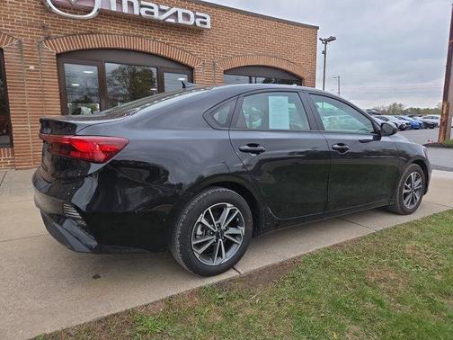 2024 Kia Forte LXS