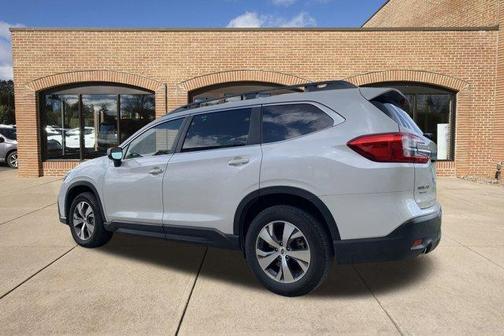 2024 Subaru Ascent Premium