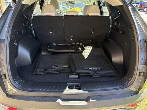 Amazon Gray 2024 Hyundai TUCSON Hybrid Limited